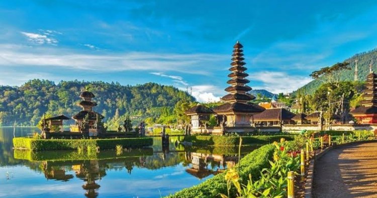 Bali Daily Photo: Mengabadikan Keindahan Pulau Dewata
